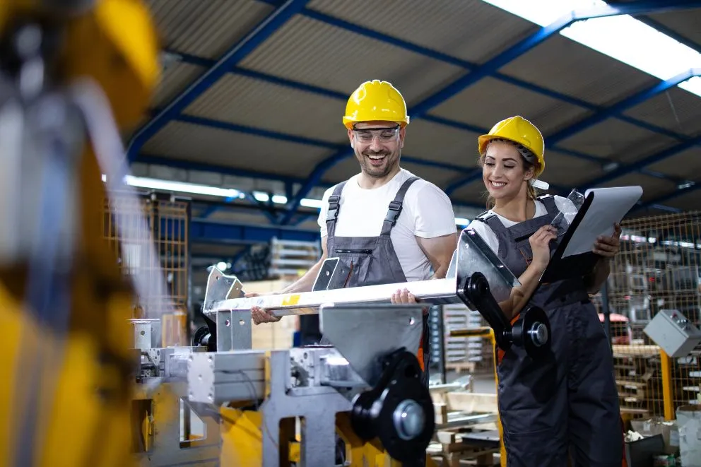 Auslandsmonteure für Fördertechnik